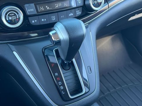 Used 2016 Honda CR-V Touring image 25