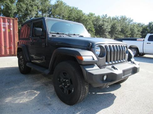 Used 2022 Jeep Wrangler Sport AWD/4WD image 1