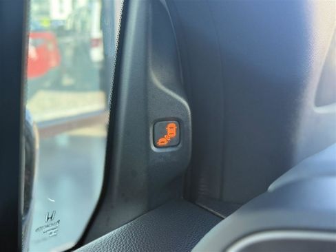 Used 2025 Honda Odyssey Sport-L image 17