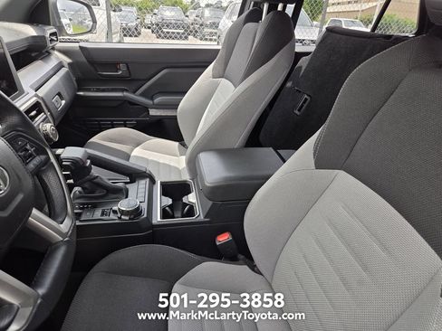 Used 2025 Toyota 4Runner TRD Sport AWD/4WD image 5
