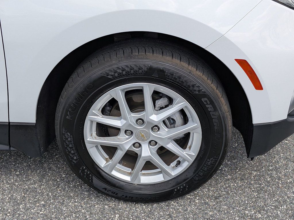 Certified 2024 Chevrolet Equinox LT FWD image 10