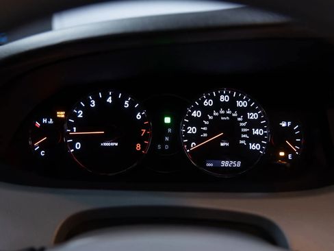 Used 2005 Toyota Avalon XL image 26