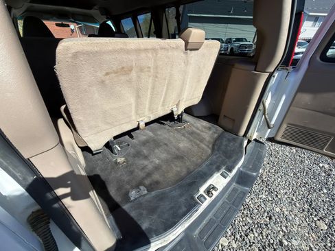 Used 2014 Chevrolet Express 1500 LT w/ LT Preferred Equipment Group AWD/4WD image 12
