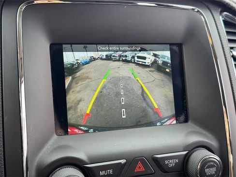 Used 2018 Dodge Durango SXT w/ Quick Order Package 2BB image 29