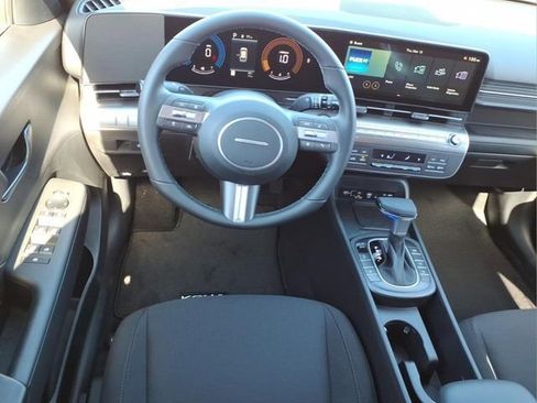 New 2026 Hyundai Kona SEL Sport AWD/4WD image 11