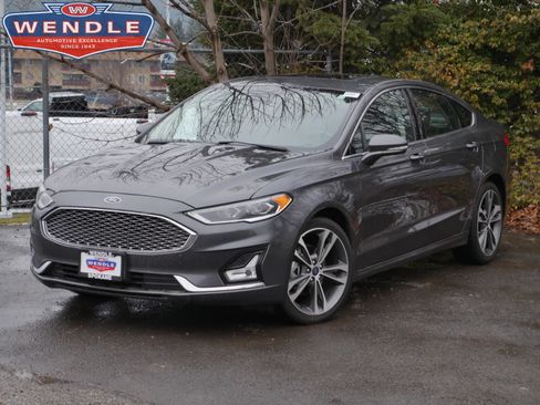 Used 2020 Ford Fusion Titanium image 1
