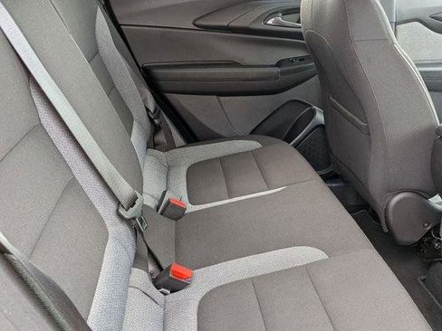 Used 2025 Chevrolet TrailBlazer LT FWD image 28