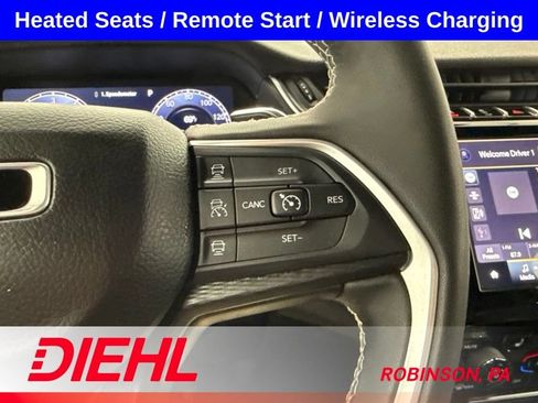 Used 2024 Jeep Grand Cherokee Altitude AWD/4WD image 26