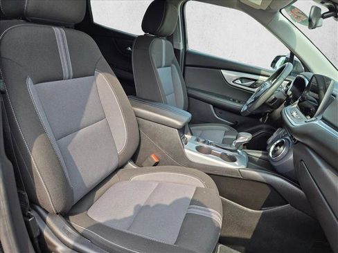 Used 2025 Chevrolet Blazer LT AWD/4WD image 20