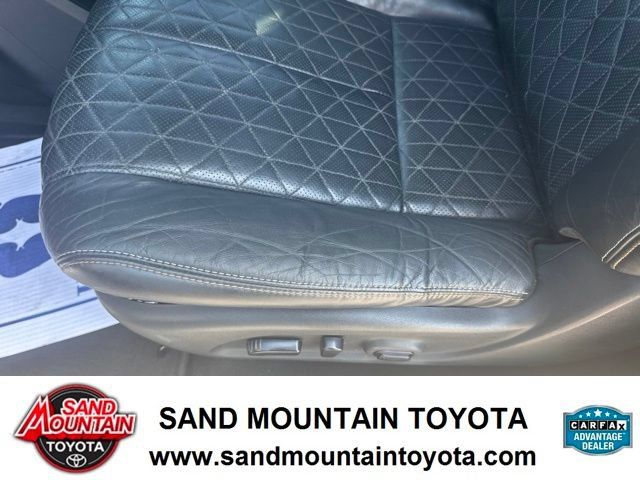 Used 2021 Nissan Murano Platinum w/ Cargo Package FWD image 16