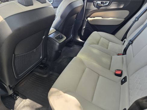 Certified 2026 Volvo XC60 B5 Plus w/ Protection Package Premier AWD/4WD image 30