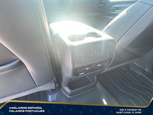 Certified 2025 Chevrolet Silverado EV RST AWD/4WD image 28