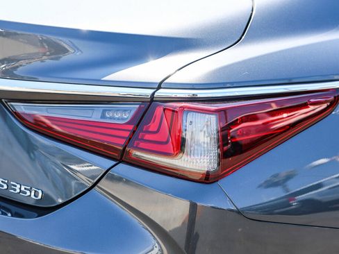 Used 2022 Lexus ES 350 w/ Premium Package image 25