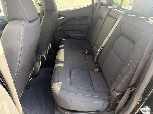 Used 2020 Chevrolet Colorado LT w/ Safety Package RWD image 20