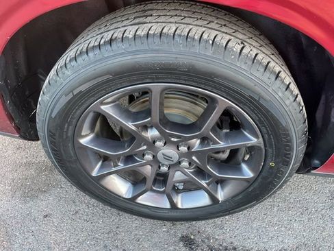 Used 2018 Dodge Challenger GT w/ GT Interior Package image 20