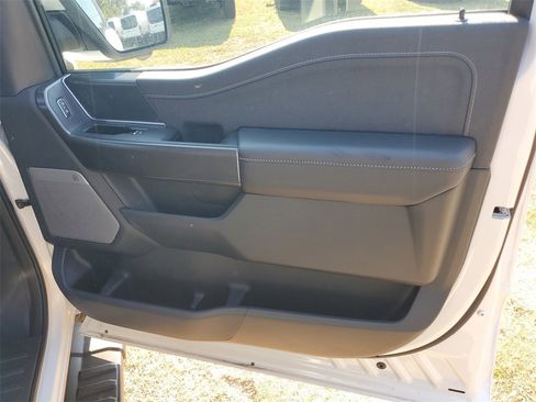 New 2025 Ford F150 Lariat w/ Equipment Group 501A Mid image 35