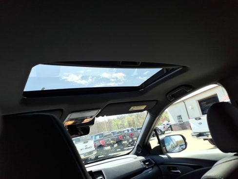 Used 2021 Honda Passport Touring image 7