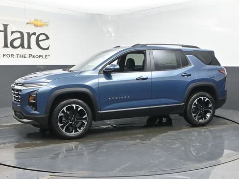New 2026 Chevrolet Equinox LT AWD/4WD image 10