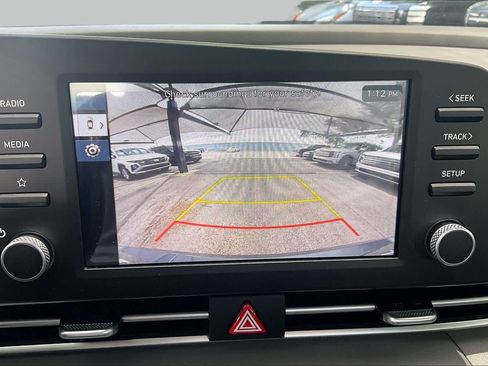 Certified 2026 Hyundai Elantra SE FWD image 29