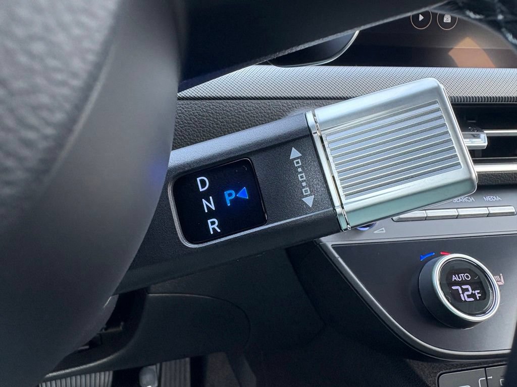 New 2026 Hyundai Sonata SEL FWD image 16