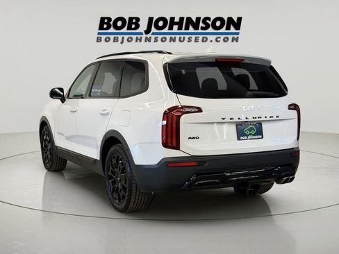 Used 2022 Kia Telluride SX w/ Nightfall Edition Package AWD/4WD image 6