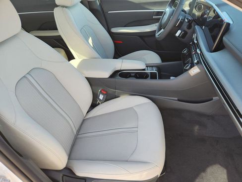 New 2026 Hyundai Sonata SEL image 10