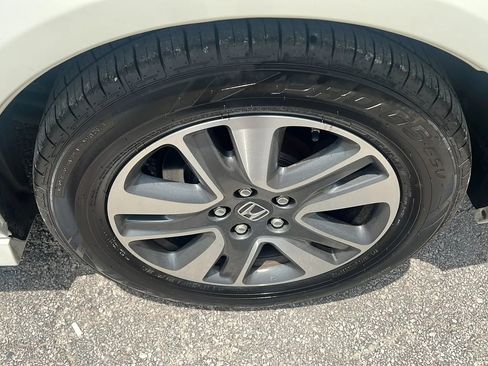 Used 2016 Honda Odyssey Touring image 32