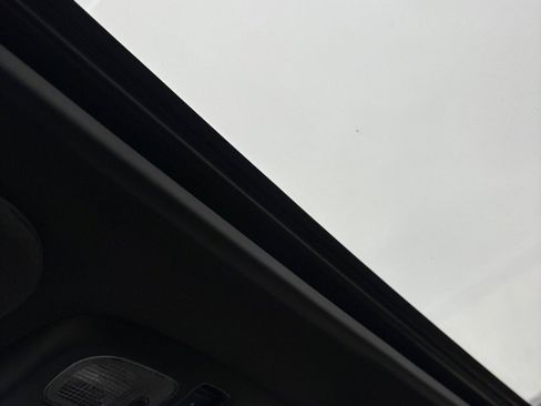 Used 2010 Ford Escape Limited image 17