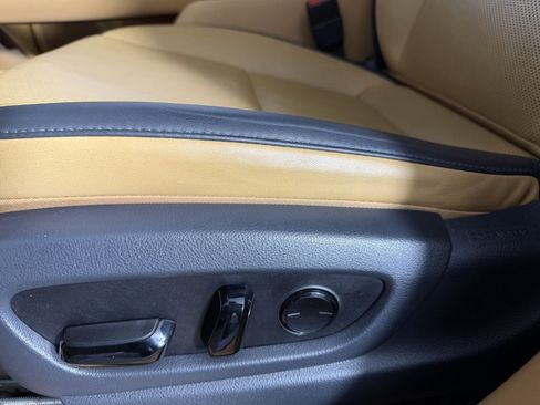 Used 2024 Lexus RZ 300e Premium image 22