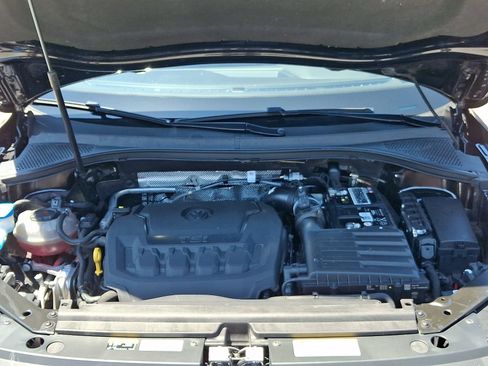 Used 2022 Volkswagen Tiguan SE AWD/4WD image 29