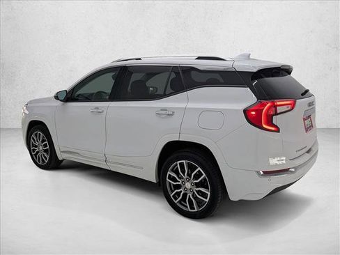 Used 2022 GMC Terrain Denali w/ LPO, Cargo Package image 8