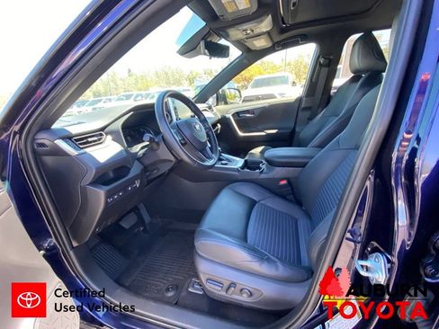 Certified 2021 Toyota RAV4 XSE w/ XSE Grade Weather Package AWD/4WD image 34