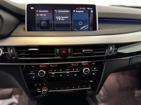 Used 2018 BMW X5 xDrive40e image 18