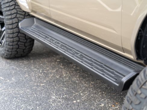 Used 2025 Ford Bronco Outer Banks AWD/4WD image 48