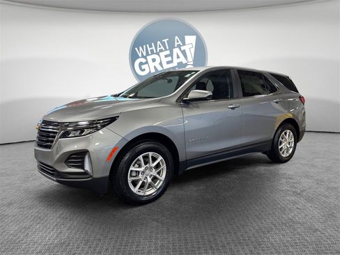 Used 2023 Chevrolet Equinox LT image 8