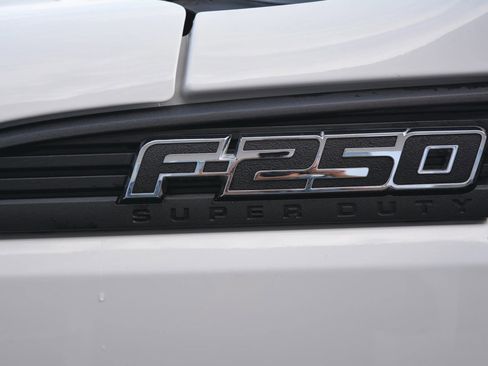 Used 2013 Ford F250 XL w/ PWR Equipment Group image 10