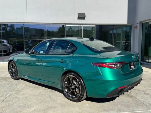 New 2025 Alfa Romeo Giulia image 5