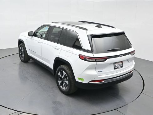 Used 2022 Jeep Grand Cherokee Limited 4xe w/ Luxury Tech Group II image 55