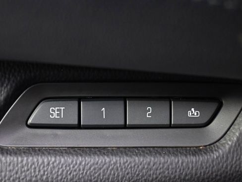 Used 2015 Cadillac Escalade Premium AWD/4WD image 26