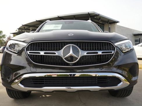 Used 2026 Mercedes-Benz GLC 300 4MATIC image 11
