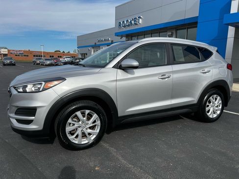 Used 2020 Hyundai Tucson Value w/ Winter Weather Package image 1