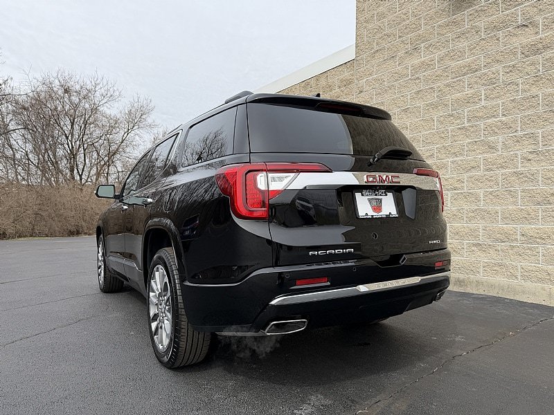 Used 2023 GMC Acadia Denali w/ Denali Technology Package AWD/4WD image 6