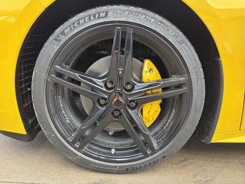 New 2026 Chevrolet Corvette Stingray Coupe w/ Battery Protection Package image 11