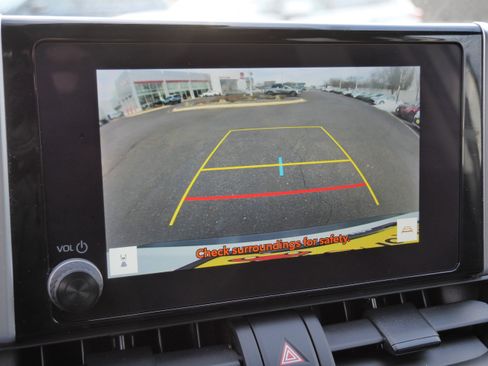 Certified 2023 Toyota RAV4 XLE image 31