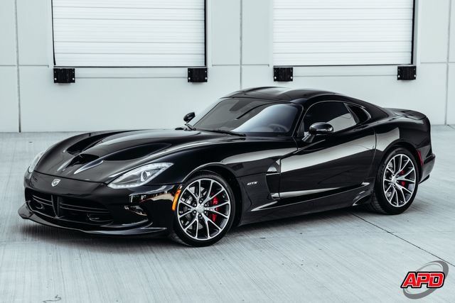 Used 2014 SRT Viper GTS w/ GTS Laguna Interior Package RWD image 41