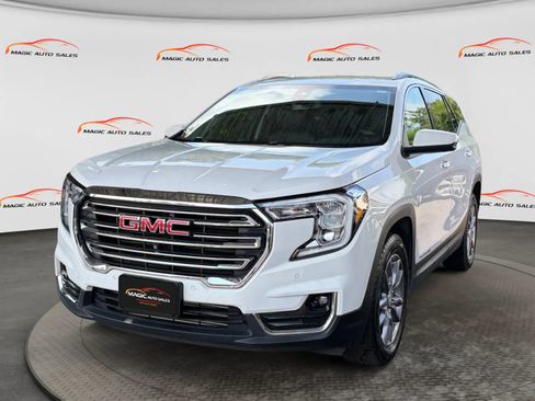 Used 2023 GMC Terrain SLT w/ Tech Package AWD/4WD image 1