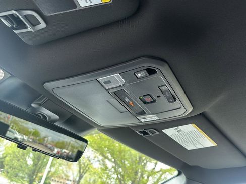 New 2026 Toyota Tundra Limited AWD/4WD image 8