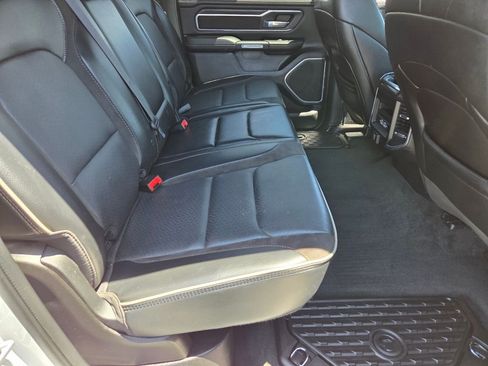 Used 2023 RAM 1500 Laramie AWD/4WD image 17