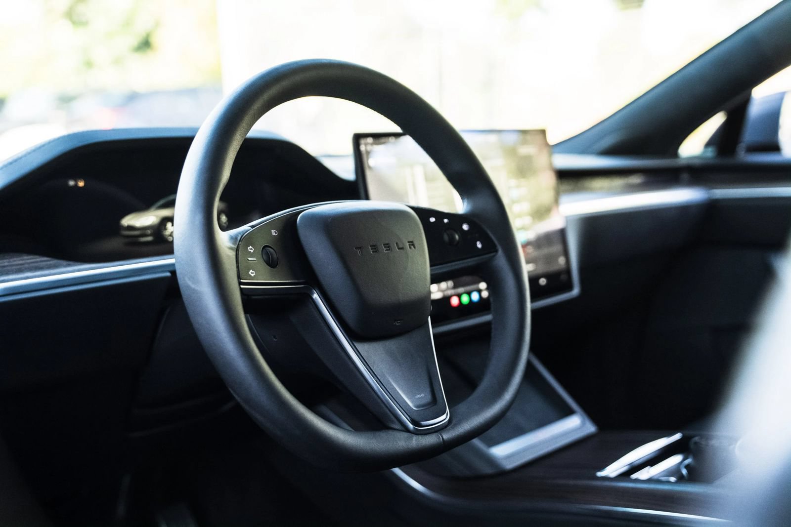 Used 2022 Tesla Model S Standard Range AWD/4WD image 14