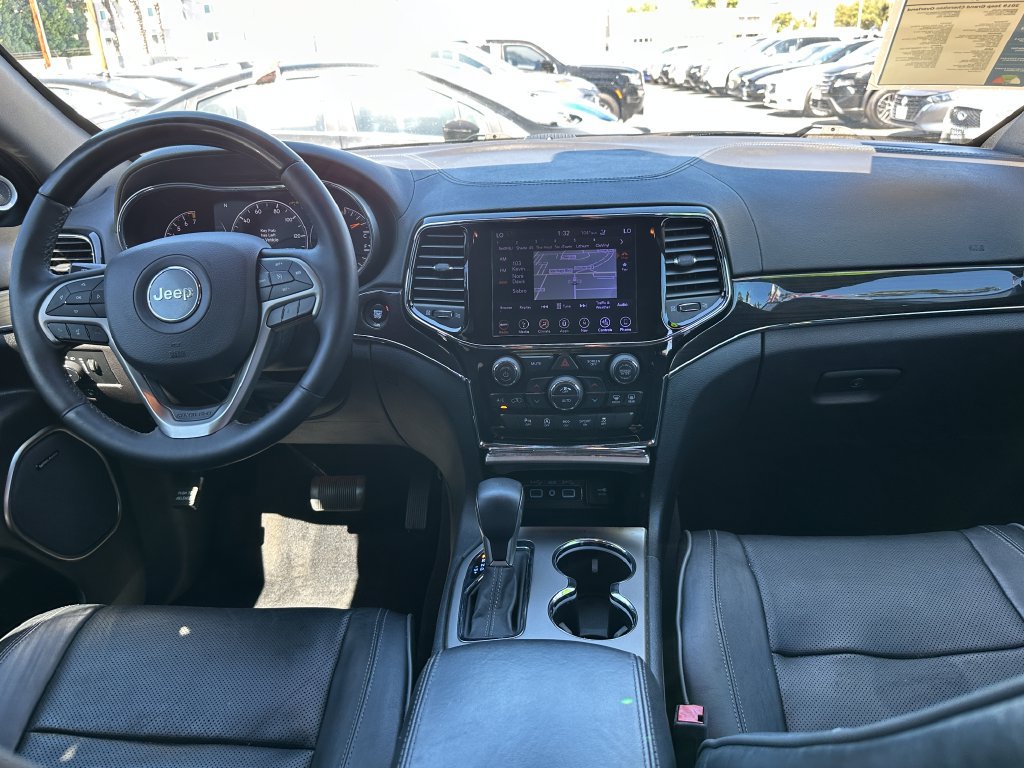 Used 2019 Jeep Grand Cherokee Overland AWD/4WD image 18
